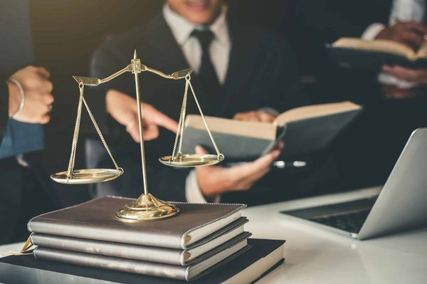 Rocket Lawyer: legal support for business owners on a budget